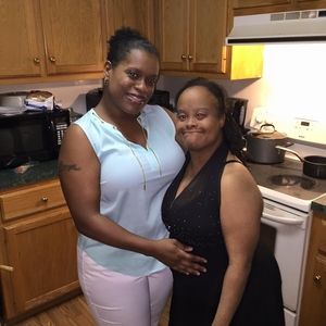 Meet your Posher, Rene